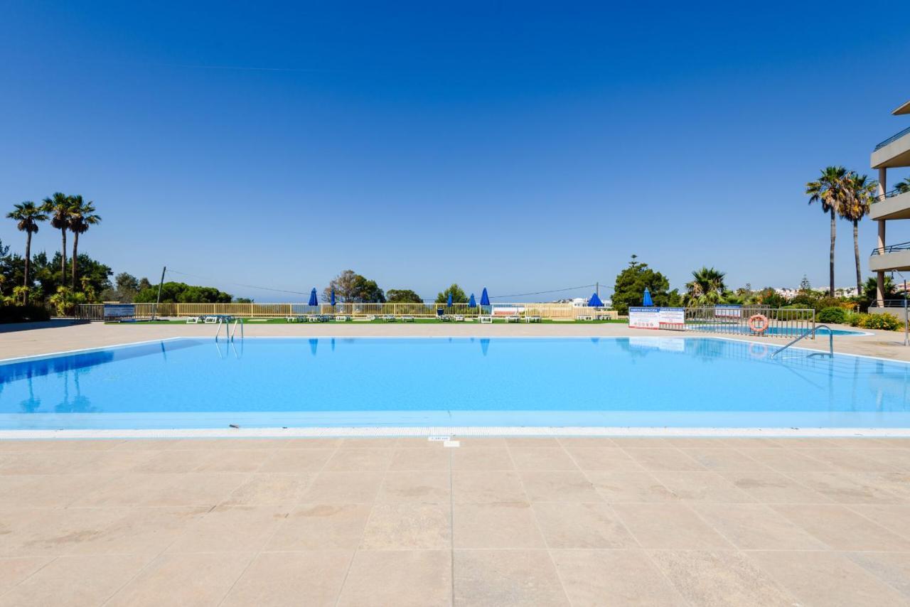אלבופיירה Algarve Beach Apartments מראה חיצוני תמונה