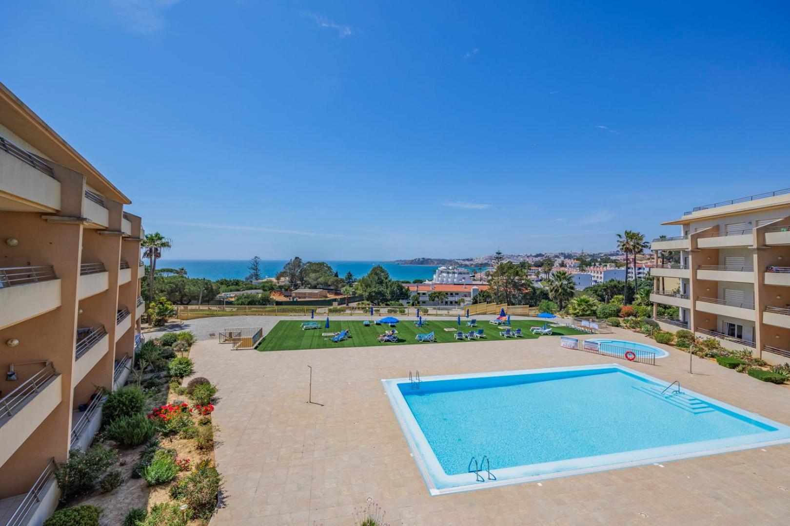 אלבופיירה Algarve Beach Apartments מראה חיצוני תמונה
